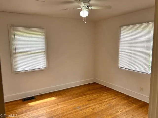 $1,600 | 1703 Walker Avenue, Greensboro, NC 27403