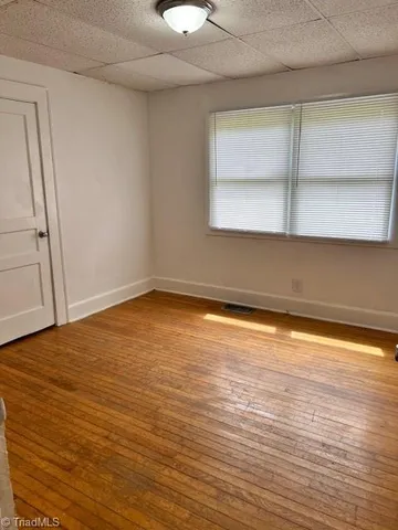 $1,600 | 1703 Walker Avenue, Greensboro, NC 27403