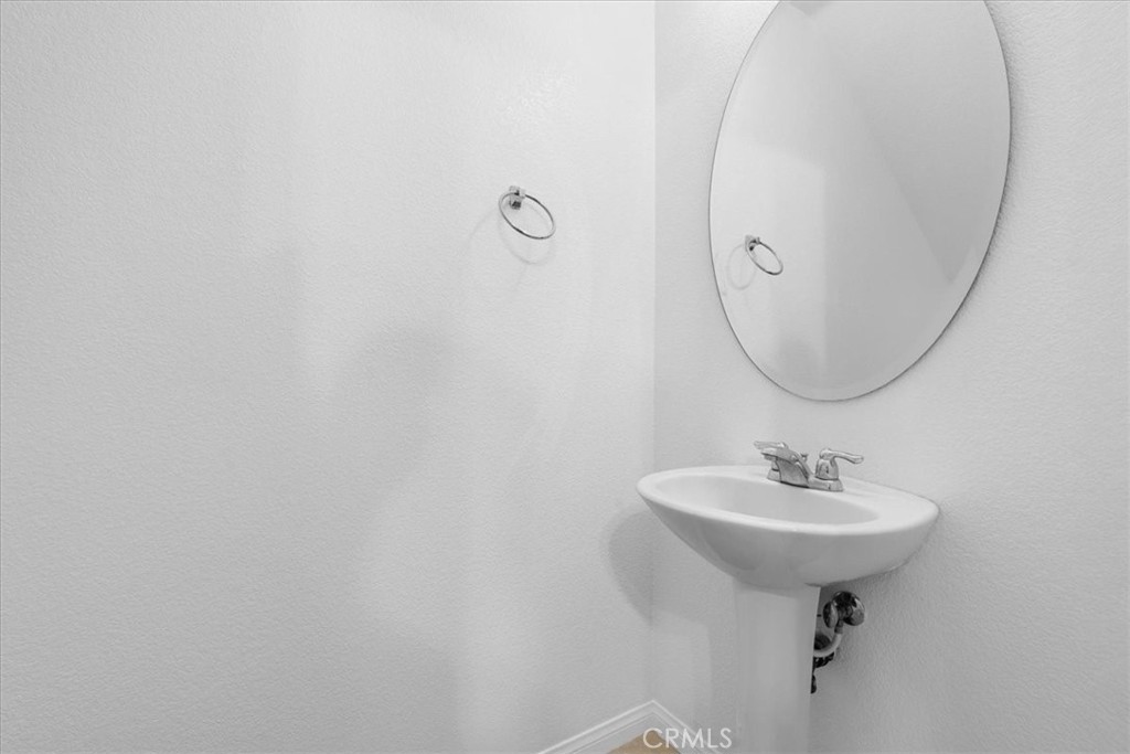 665 East Riverside Drive, Unit 3 Ontario, CA 91761 - Photo 11 of 19 Level One Half-Bath