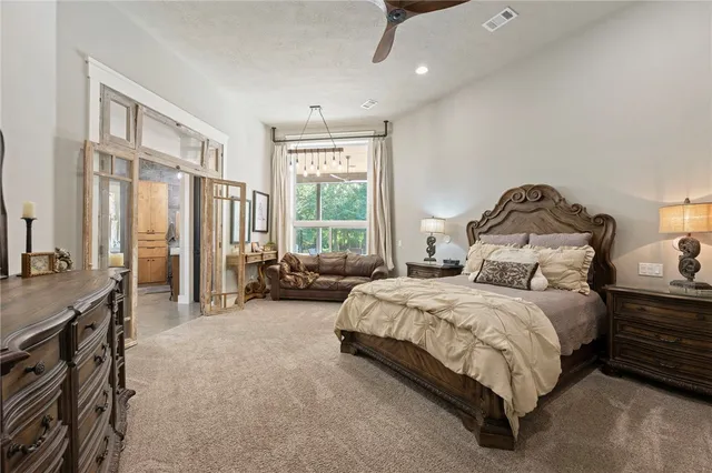 $899,999 | 2900 East Embers Court, Bryan, TX 77808