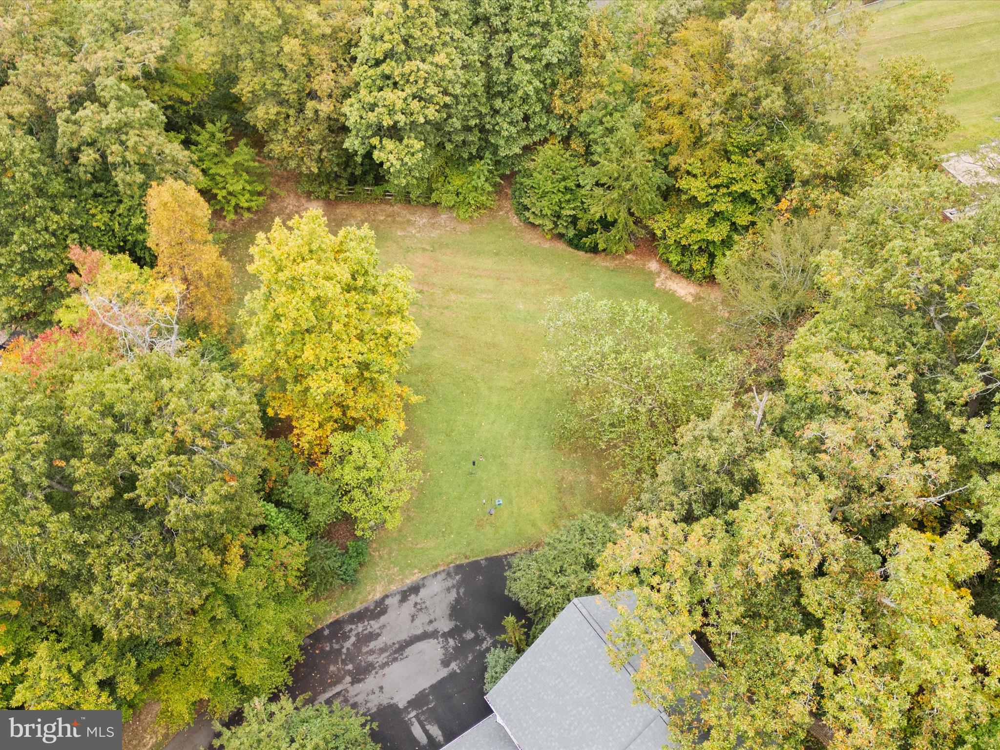 12848 Redbird Ridge Clifton, VA 20124 - Photo 52 of 76 Aerial view with huge yard