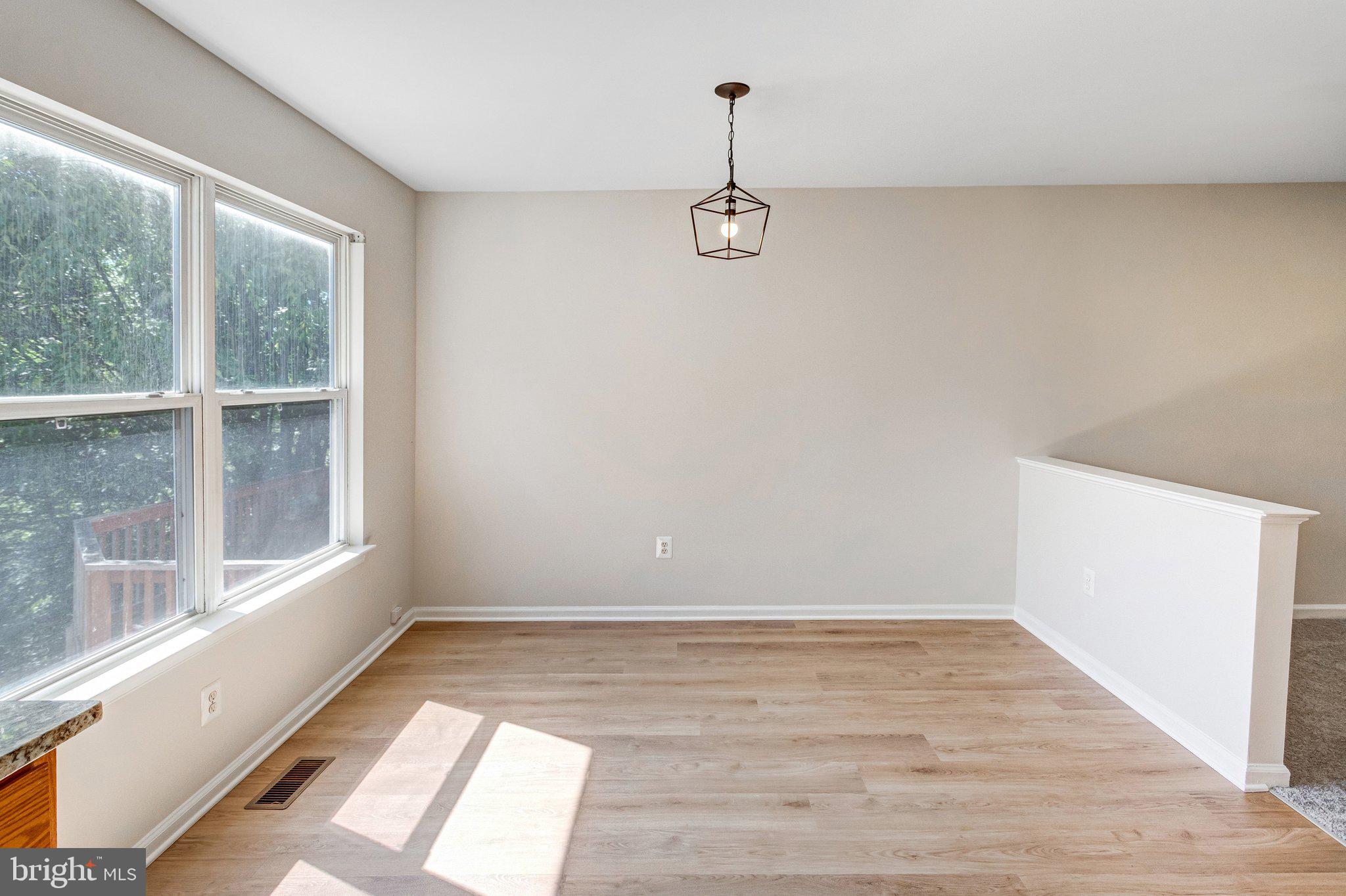 6489 McCoy Road Centreville, VA 20121 - Photo 8 of 34 Bright and airy open space awaits.