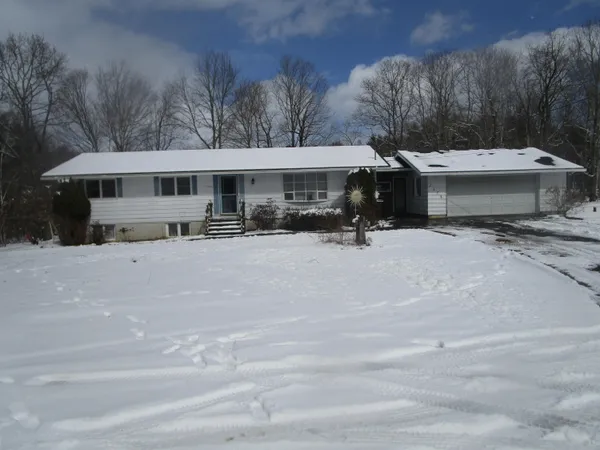 $312,000 | 2371 Union Street, Hermon, ME 04401