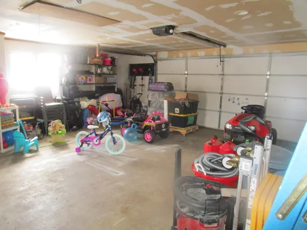 $312,000 | 2371 Union Street, Hermon, ME 04401