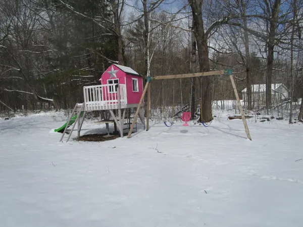 $312,000 | 2371 Union Street, Hermon, ME 04401