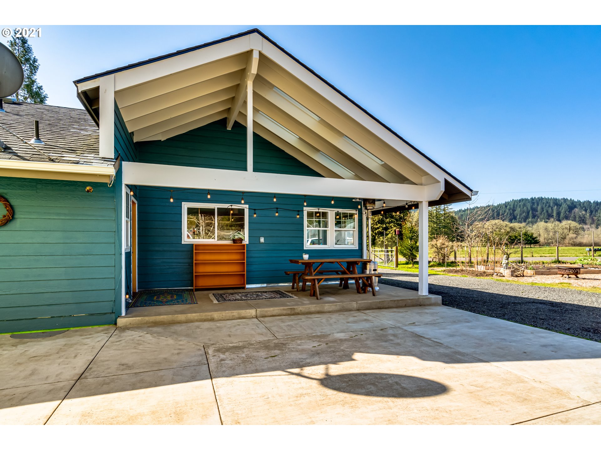 24539 Vaughn Road Veneta, OR 97487 - Photo 22 of 32 Gallery Image 22