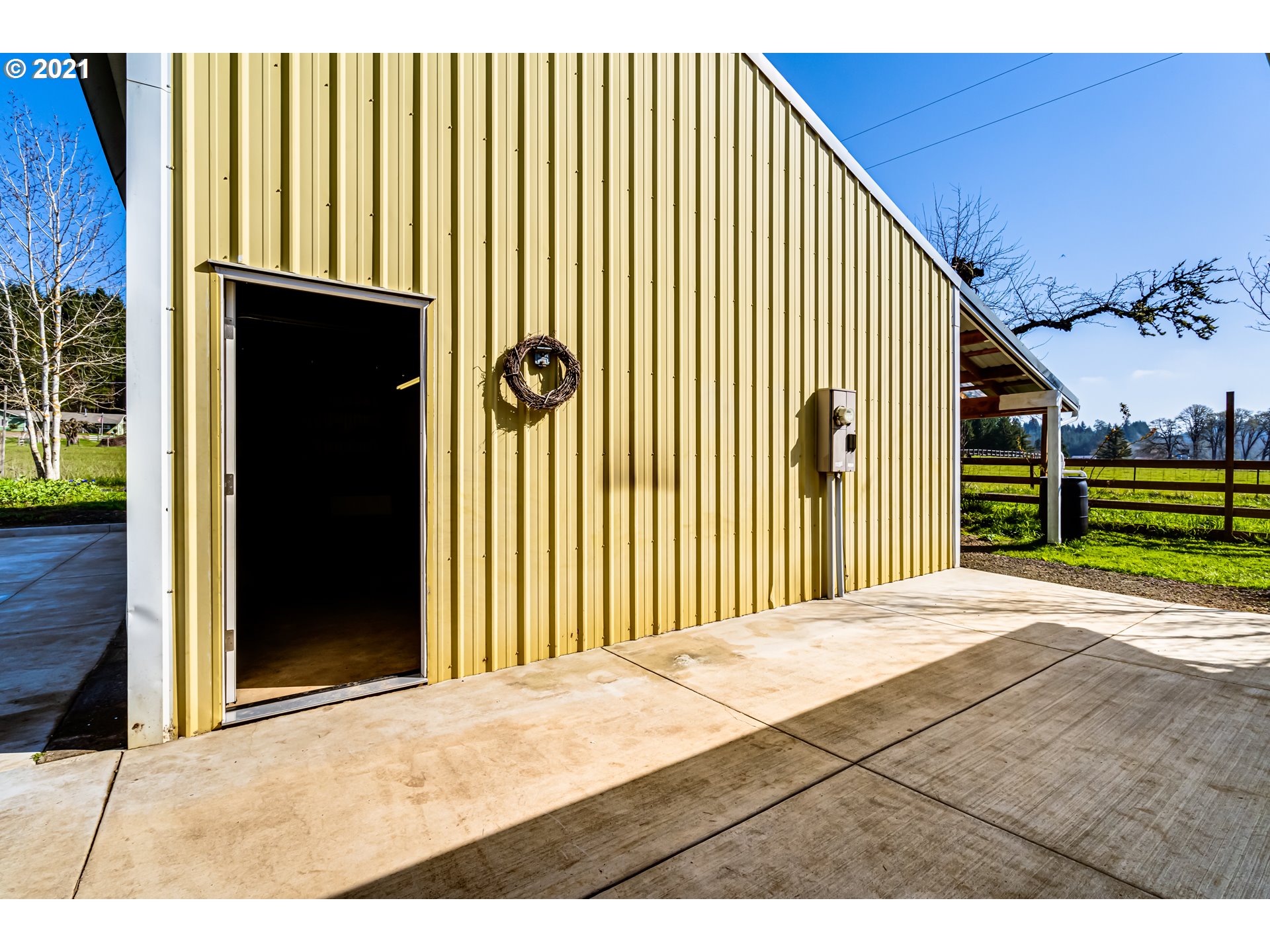 24539 Vaughn Road Veneta, OR 97487 - Photo 24 of 32 Gallery Image 24