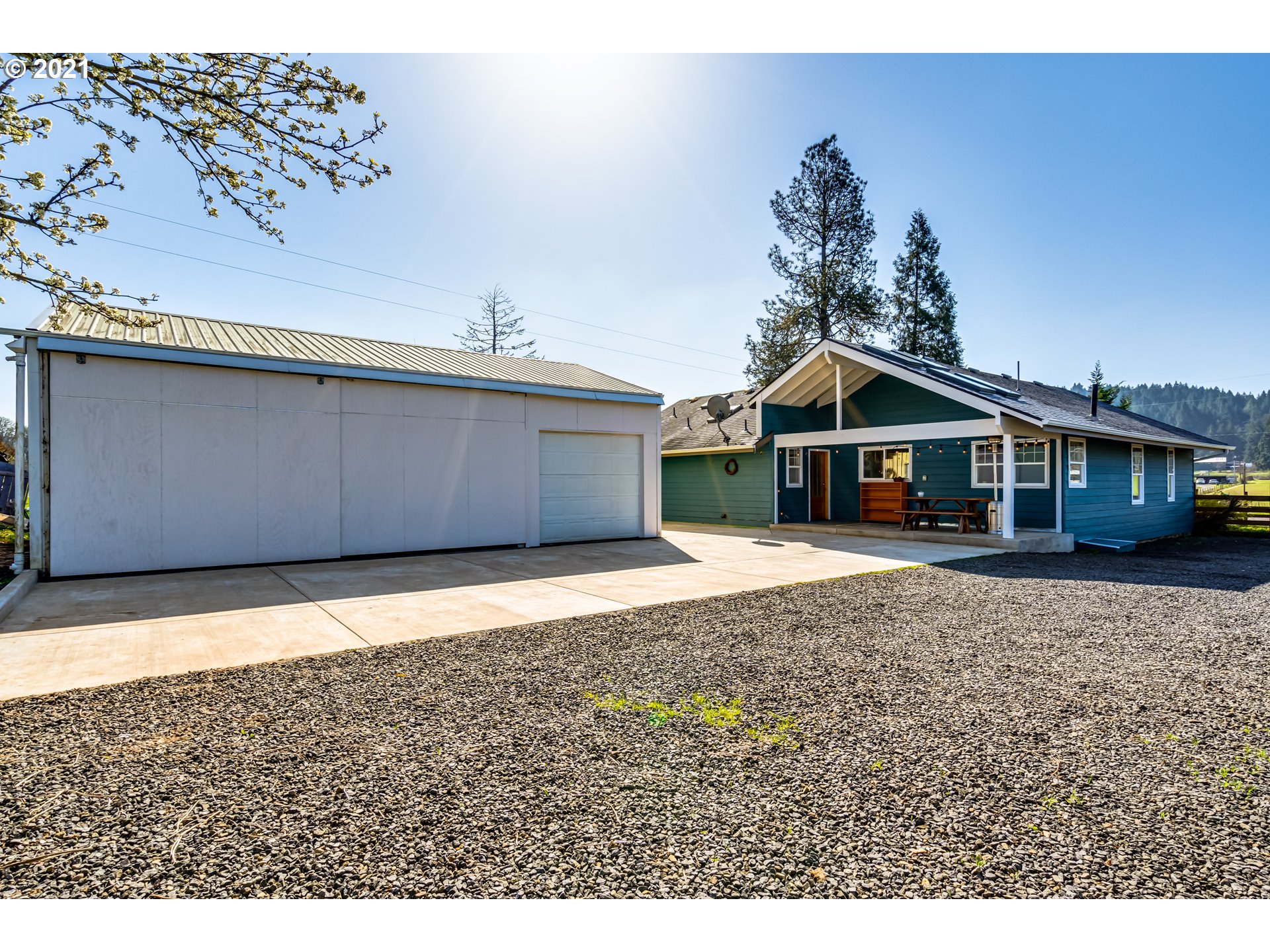 24539 Vaughn Road Veneta, OR 97487 - Photo 28 of 32 Gallery Image 28
