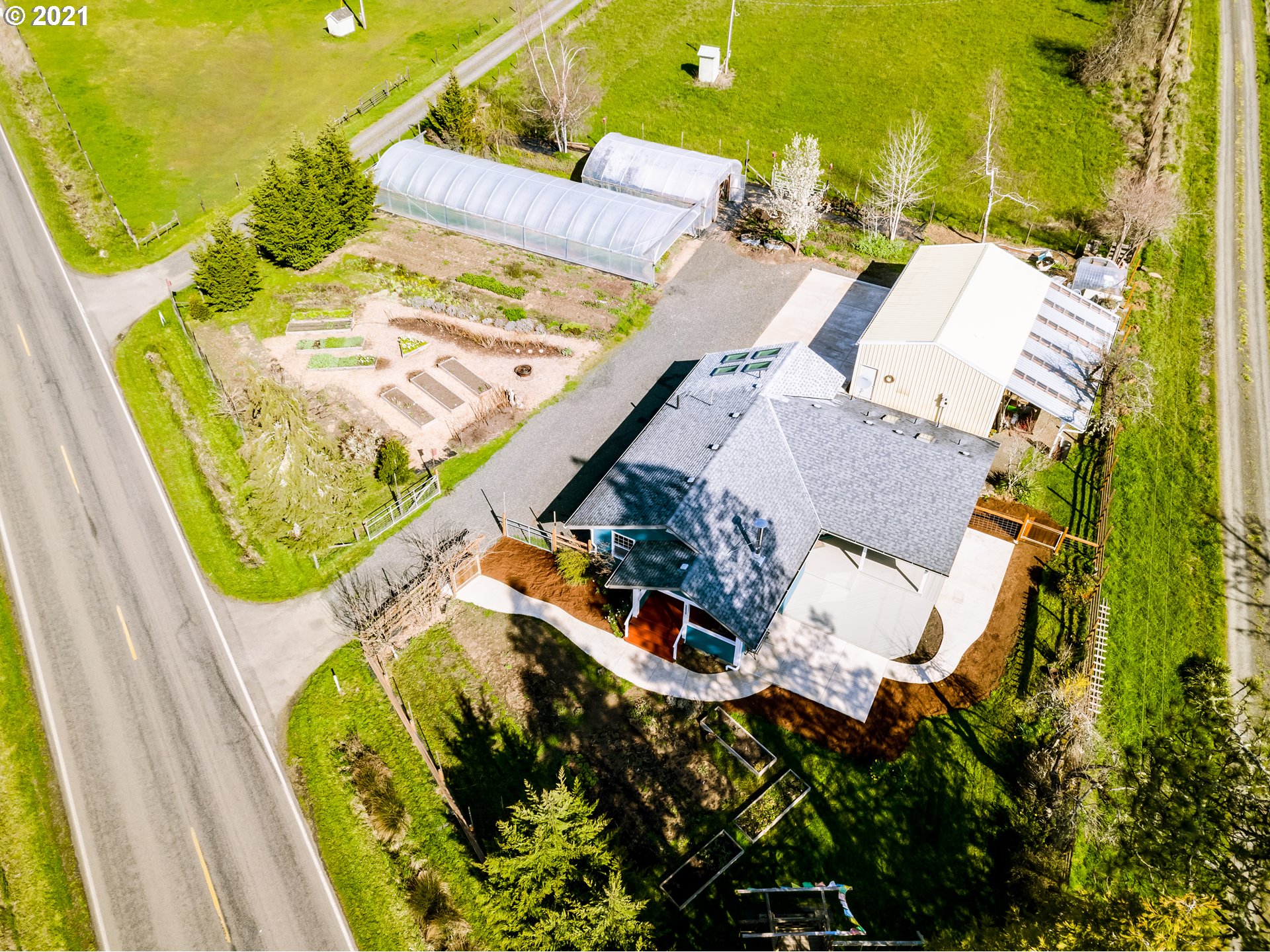 24539 Vaughn Road Veneta, OR 97487 - Photo 32 of 32 Gallery Image 32