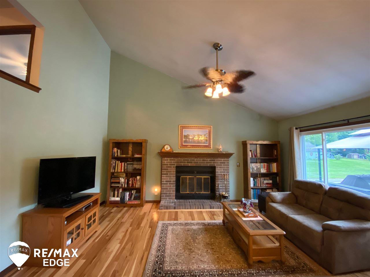 8087 North McKinley Road Flushing, MI 48433 - Photo 5 of 37