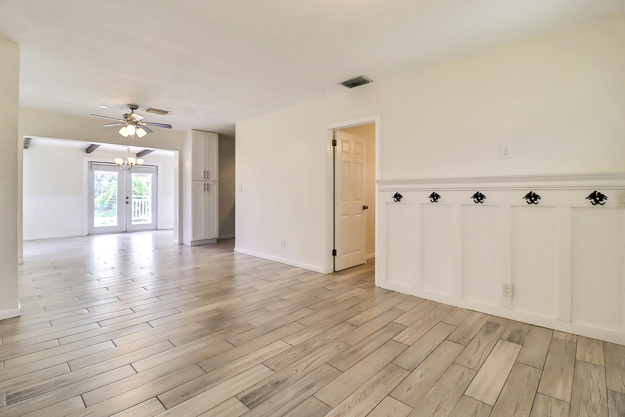 337 Mid Pines Road Palm Springs, FL 33461 - Photo 5 of 32 59c217c48b93a9eab6c3eaafb43ea2dc59834de3