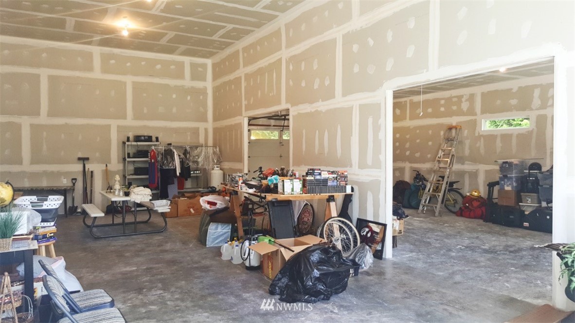1131 East Old Ranch Road Allyn, WA 98524 - Photo 22 of 25 Gallery Image 22