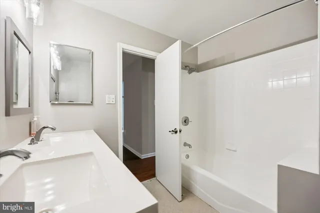 $1,165,000 | 11452 Beechgrove Lane, Potomac, MD 20854