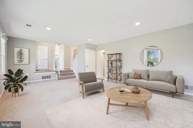 $1,165,000 | 11452 Beechgrove Lane, Potomac, MD 20854