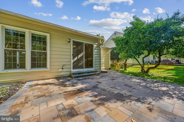 $1,165,000 | 11452 Beechgrove Lane, Potomac, MD 20854