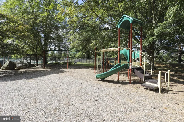 $1,165,000 | 11452 Beechgrove Lane, Potomac, MD 20854