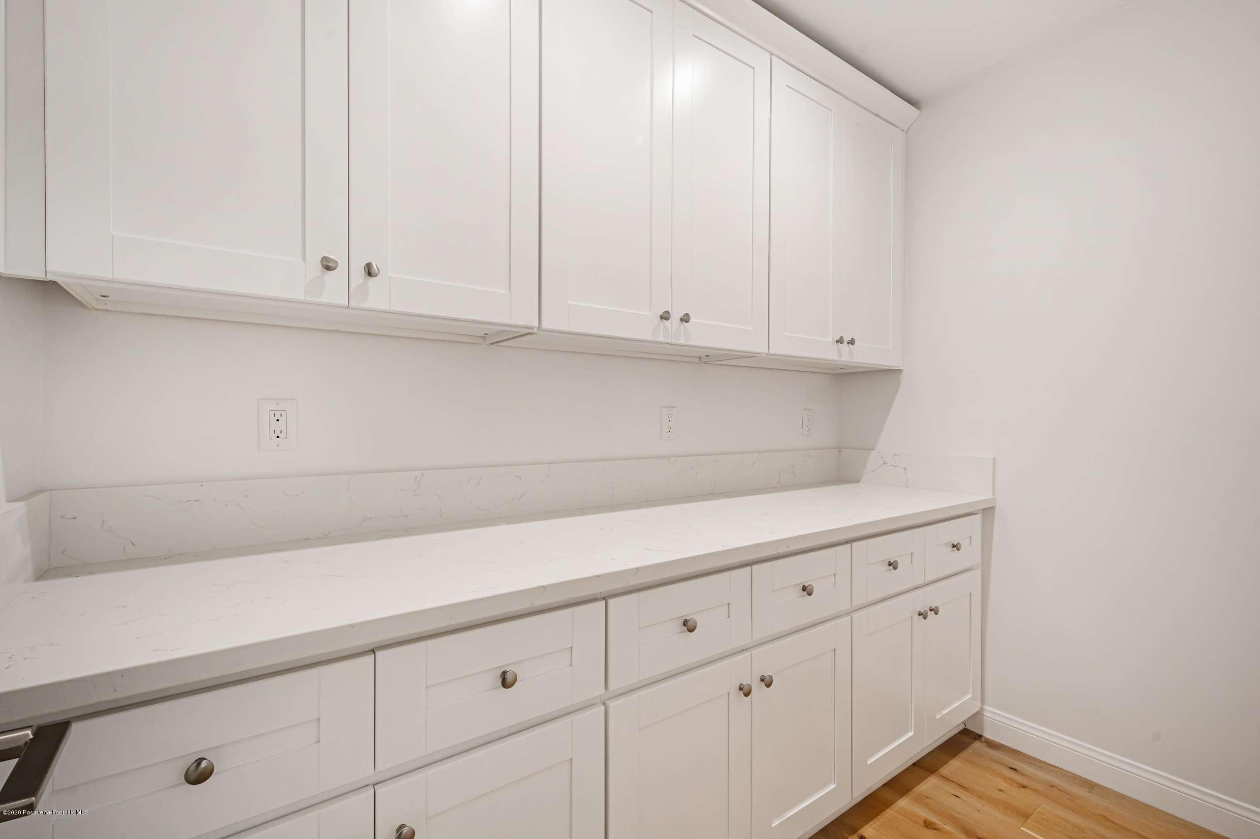 3590 Fairmeade Road Pasadena, CA 91107 - Photo 24 of 45 a view of cabinets