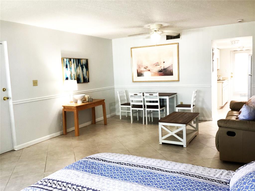 7701 Starkey Road, Unit 703 Seminole, FL 33777 - Photo 5 of 14