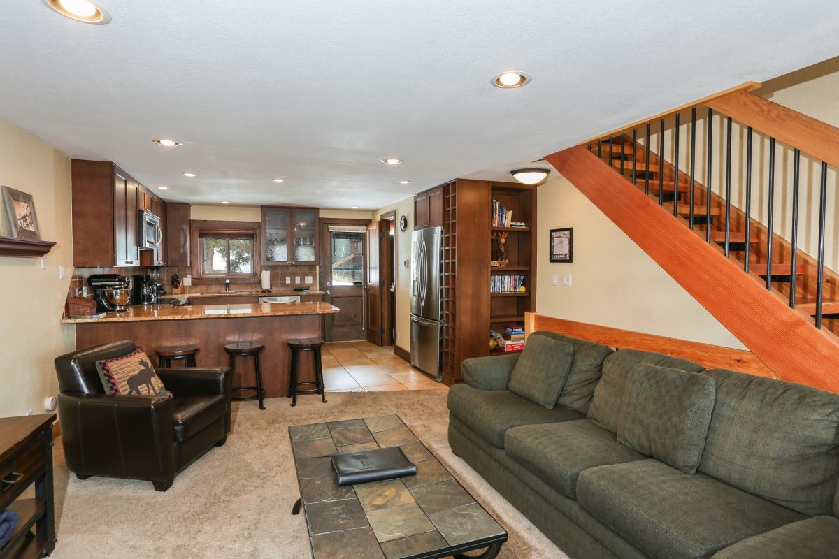 52 Club House Road, Unit 50 Breckenridge, CO 80424 - Photo 7 of 32 Gallery Image 7