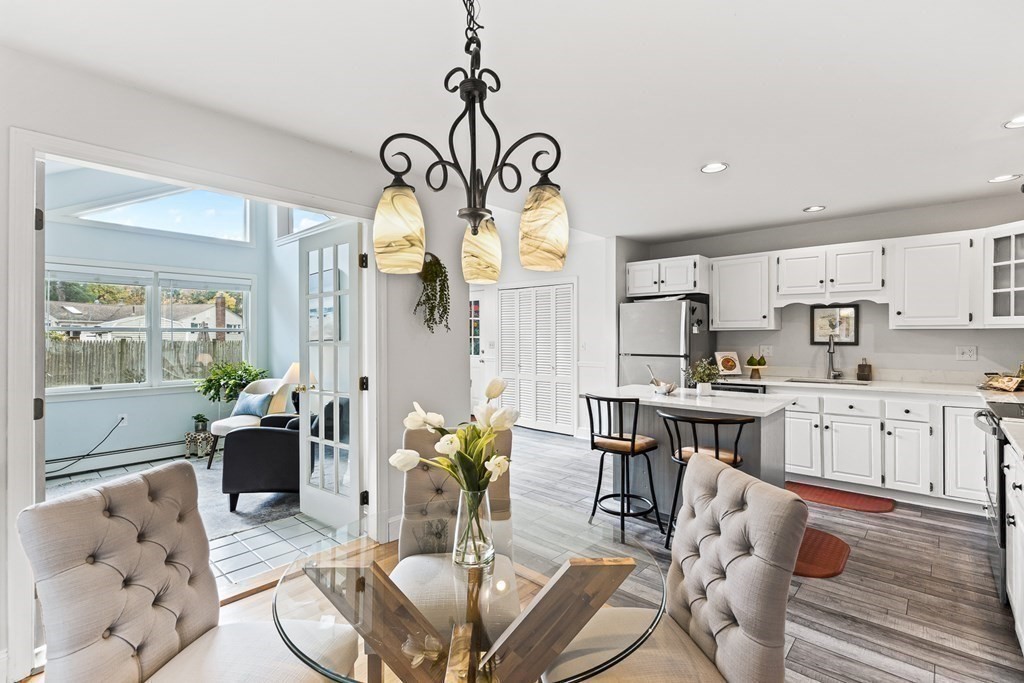 18 Lee Road North Reading, MA 01864 - Photo 11 of 39 Gallery Image 11