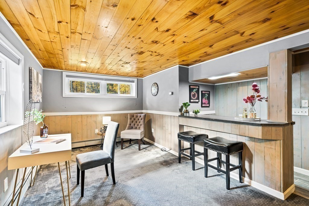 18 Lee Road North Reading, MA 01864 - Photo 20 of 39 Gallery Image 20