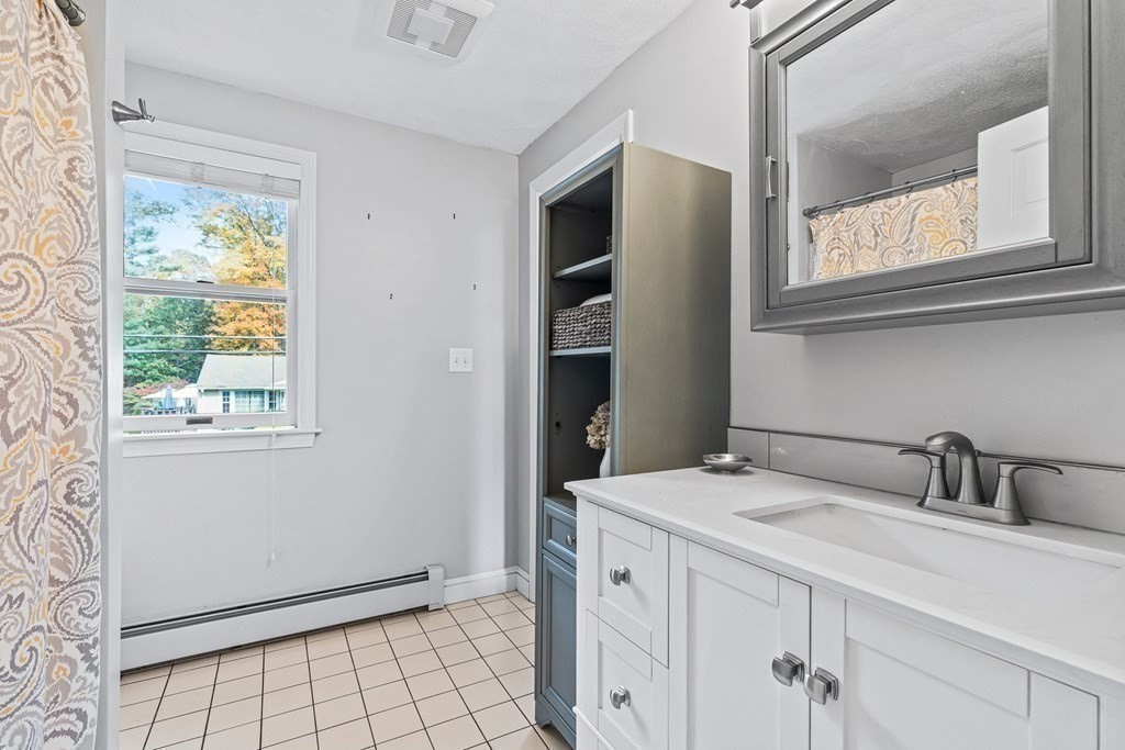 18 Lee Road North Reading, MA 01864 - Photo 29 of 39 Gallery Image 29