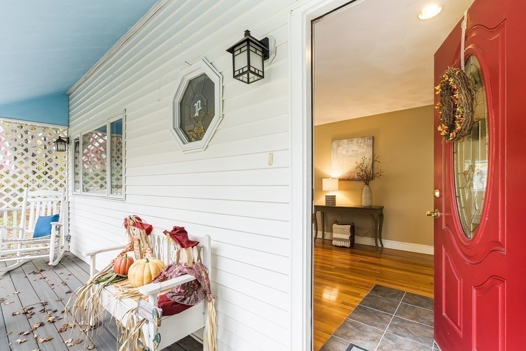 18 Lee Road North Reading, MA 01864 - Photo 31 of 39 Gallery Image 31