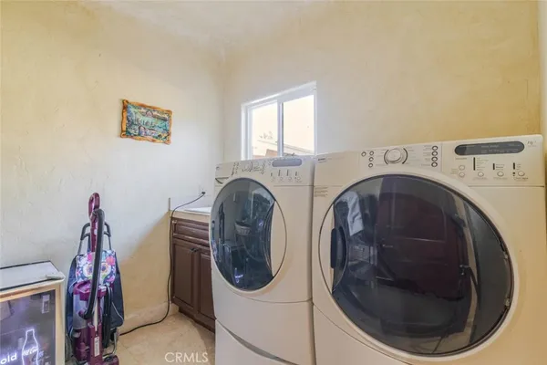 $1,100,000 | 655 North Meyer Street, San Fernando, CA 91340