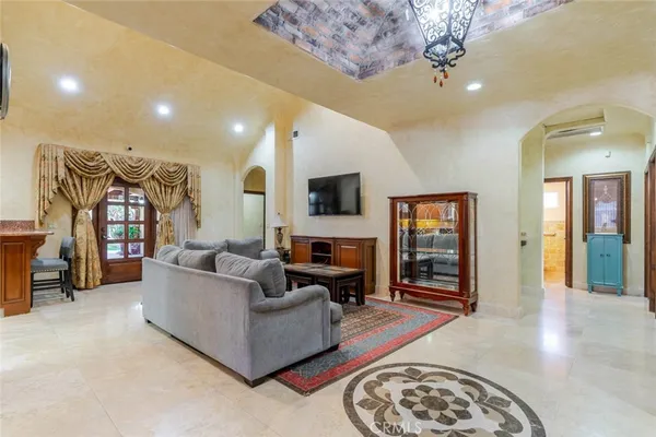 $1,100,000 | 655 North Meyer Street, San Fernando, CA 91340