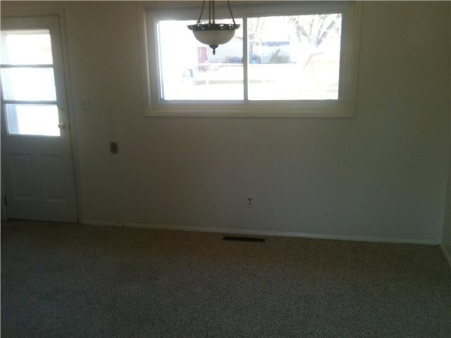 3781 Evanston Road Columbus, OH 43232 - Photo 4 of 12 Gallery Image 4