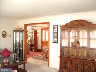 11 Quill Road Levittown, PA 19057 - Photo 4 of 4 Gallery Image 4