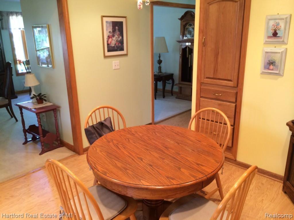 44112 Brandywyne Road Canton, MI 48187 - Photo 6 of 17 Nook
