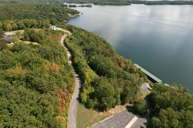 $260,000 | 200 Waterside Way, Spring City, TN 37381