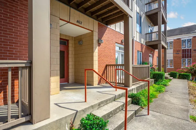 $385,000 | 863 Flynn Street, Unit 104, Chattanooga, TN 37403