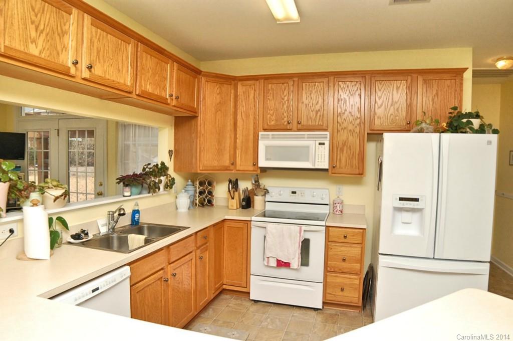 5103 Balsam Bark Lane Fort Mill, SC 29708 - Photo 3 of 24 Gallery Image 3