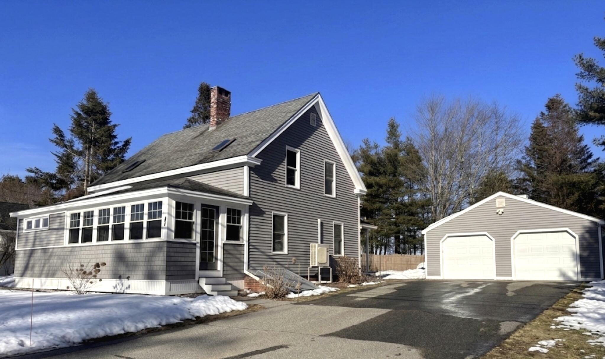 222 Black Point Road Scarborough, ME 04074 - Photo 2 of 60 IMG_9912