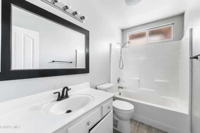 $410,000 | 125 Gaitano Drive, Palmdale, CA 93550