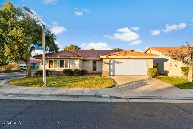 $410,000 | 125 Gaitano Drive, Palmdale, CA 93550