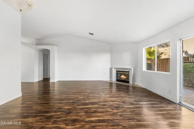 $410,000 | 125 Gaitano Drive, Palmdale, CA 93550