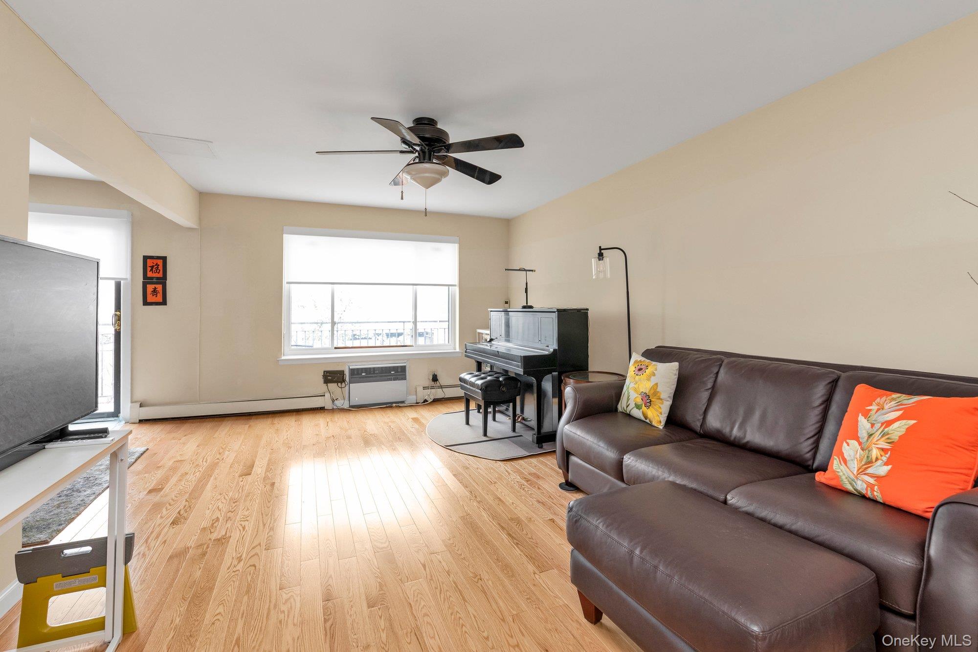 15405 Riverside Drive, Unit 12B Queens, NY 11357 - Photo 8 of 18