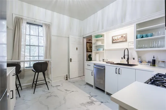 $799,999 | 379 South Main Street, Geneva City, NY 14456