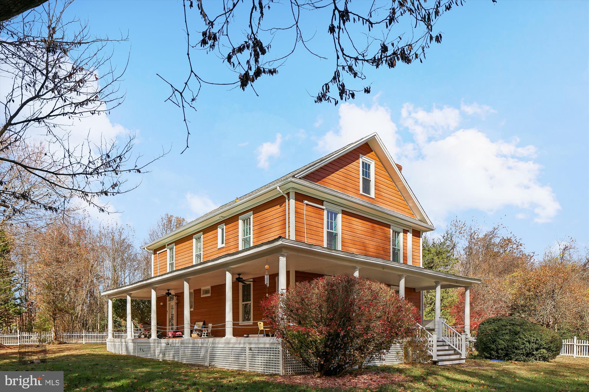 19 Walnut Hill Road La Plata, MD 20646 - Photo 2 of 73 Side Elevation of the home