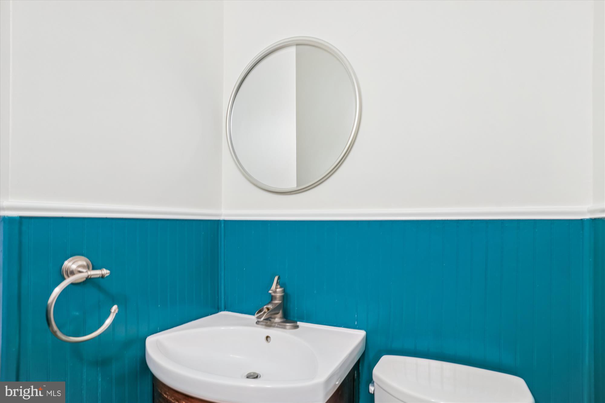 19 Walnut Hill Road La Plata, MD 20646 - Photo 22 of 70 a bathroom with a toilet sink and mirror