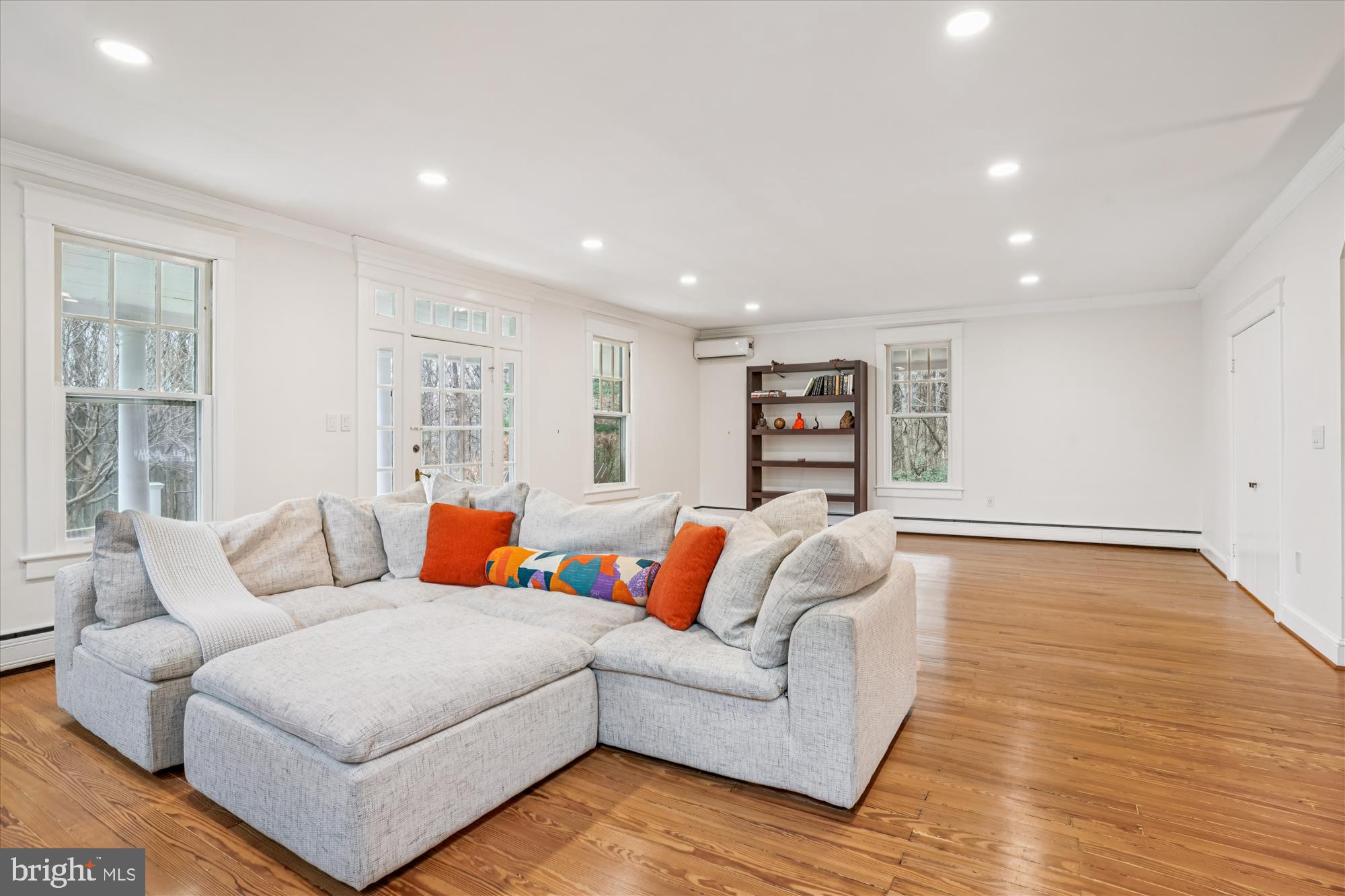 19 Walnut Hill Road La Plata, MD 20646 - Photo 31 of 70 a living room with furniture and wooden floor