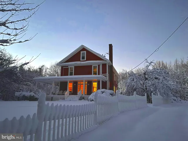 $674,900 | 19 Walnut Hill Road, La Plata, MD 20646