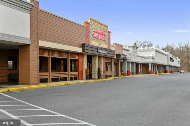 $674,900 | 19 Walnut Hill Road, La Plata, MD 20646