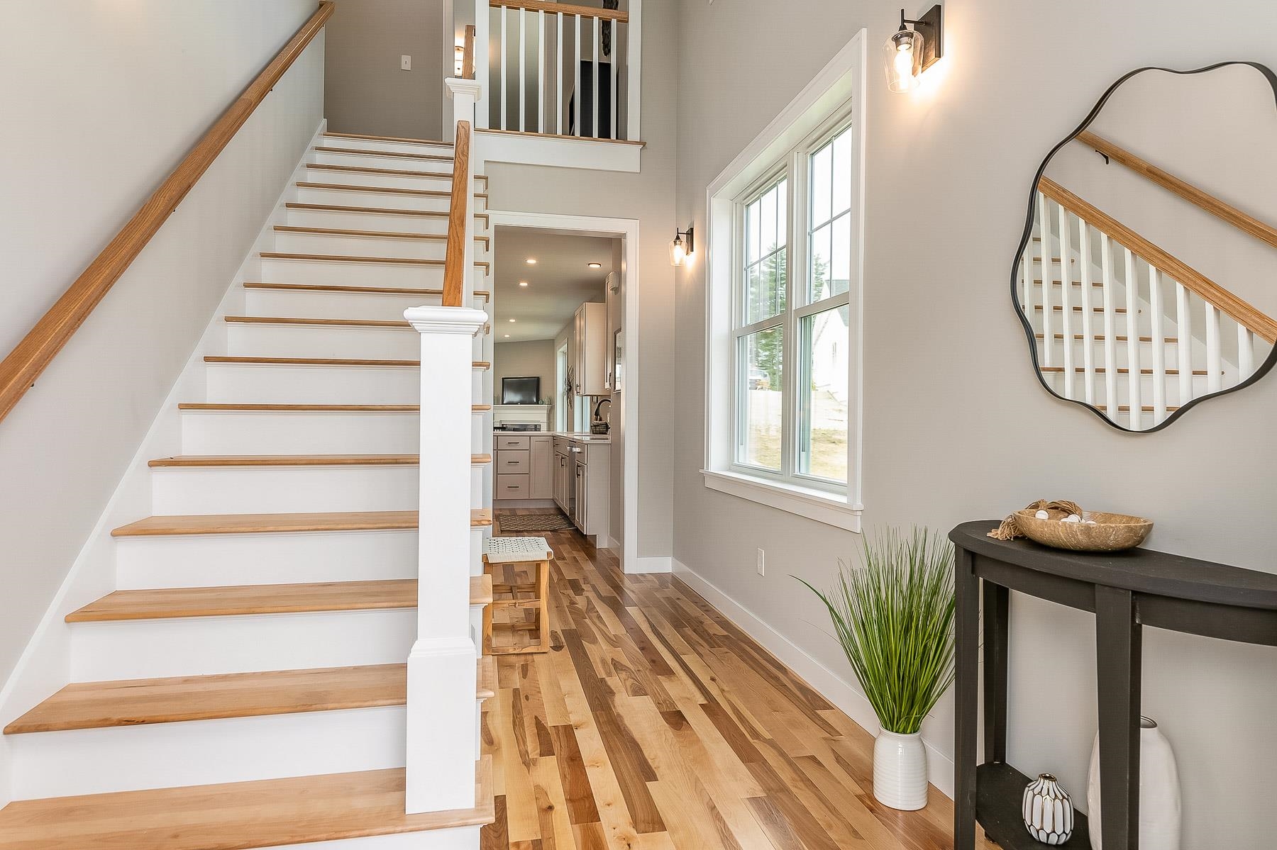 28 The Cliffs, Unit 28 Auburn, NH 03032 - Photo 2 of 40