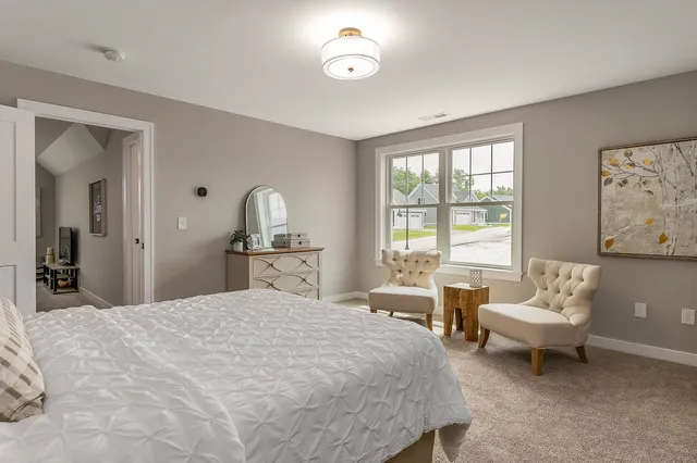 $819,900 | 28 The Cliffs, Unit 28, Auburn, NH 03032