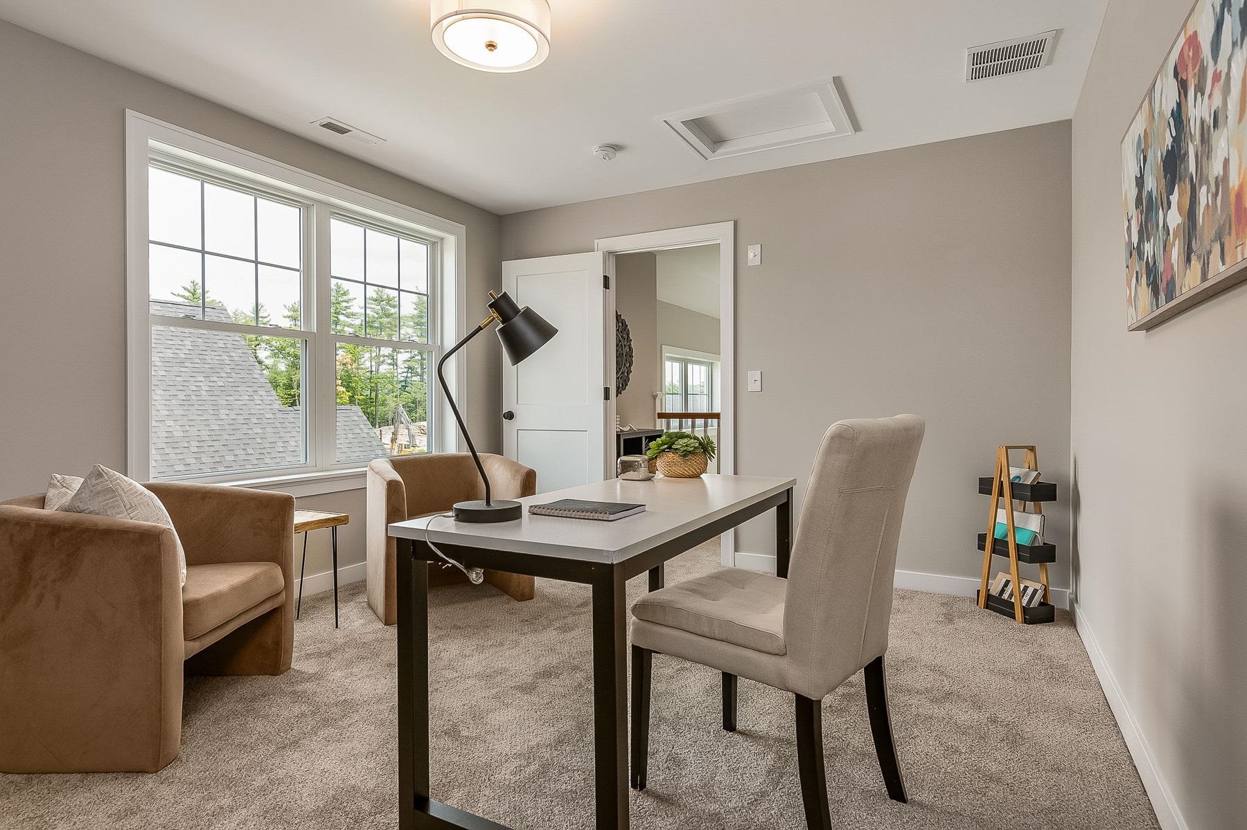 28 The Cliffs, Unit 28 Auburn, NH 03032 - Photo 25 of 40