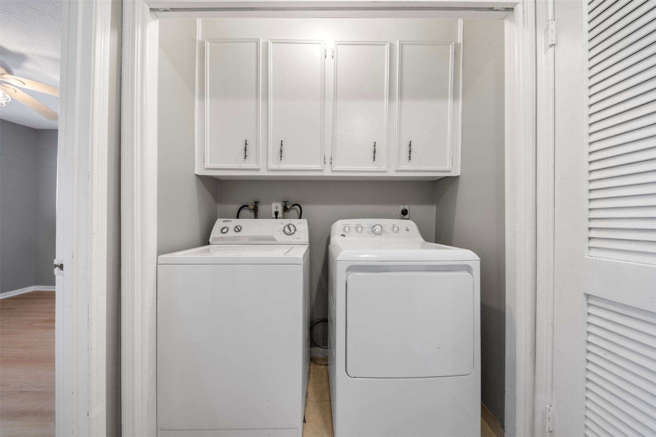11610 South Kirkwood Road Houston, TX 77477 - Photo 22 of 25 Utility Room